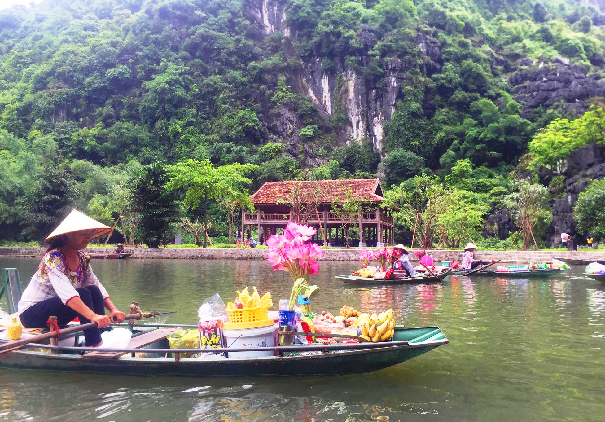 Bình yên “chợ nổi” trên sông Ngô Đồng