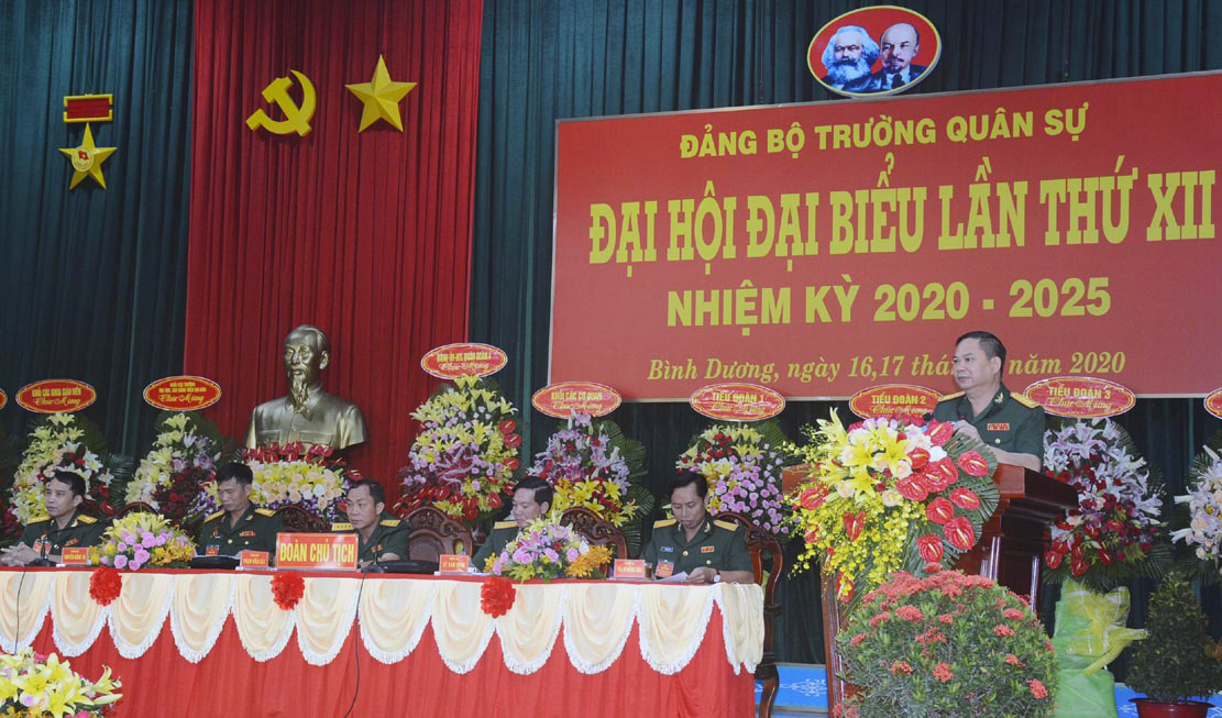 Đảng bộ Trường Quân sự (Quân đoàn 4) phấn đấu 25% giáo viên có trình độ sau đại học