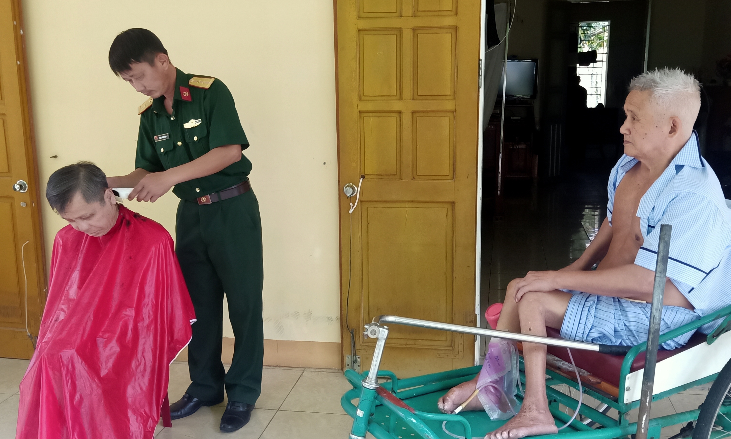 “Tay kéo vàng”