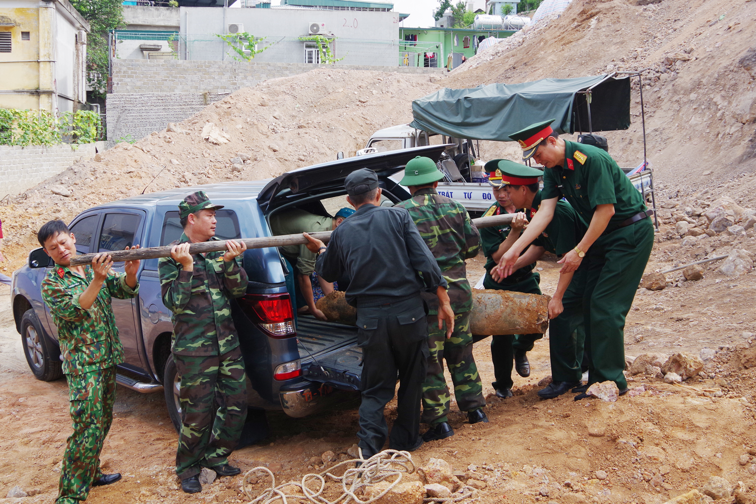 Di dời thành công quả bom nặng gần 230kg tại Quảng Ninh