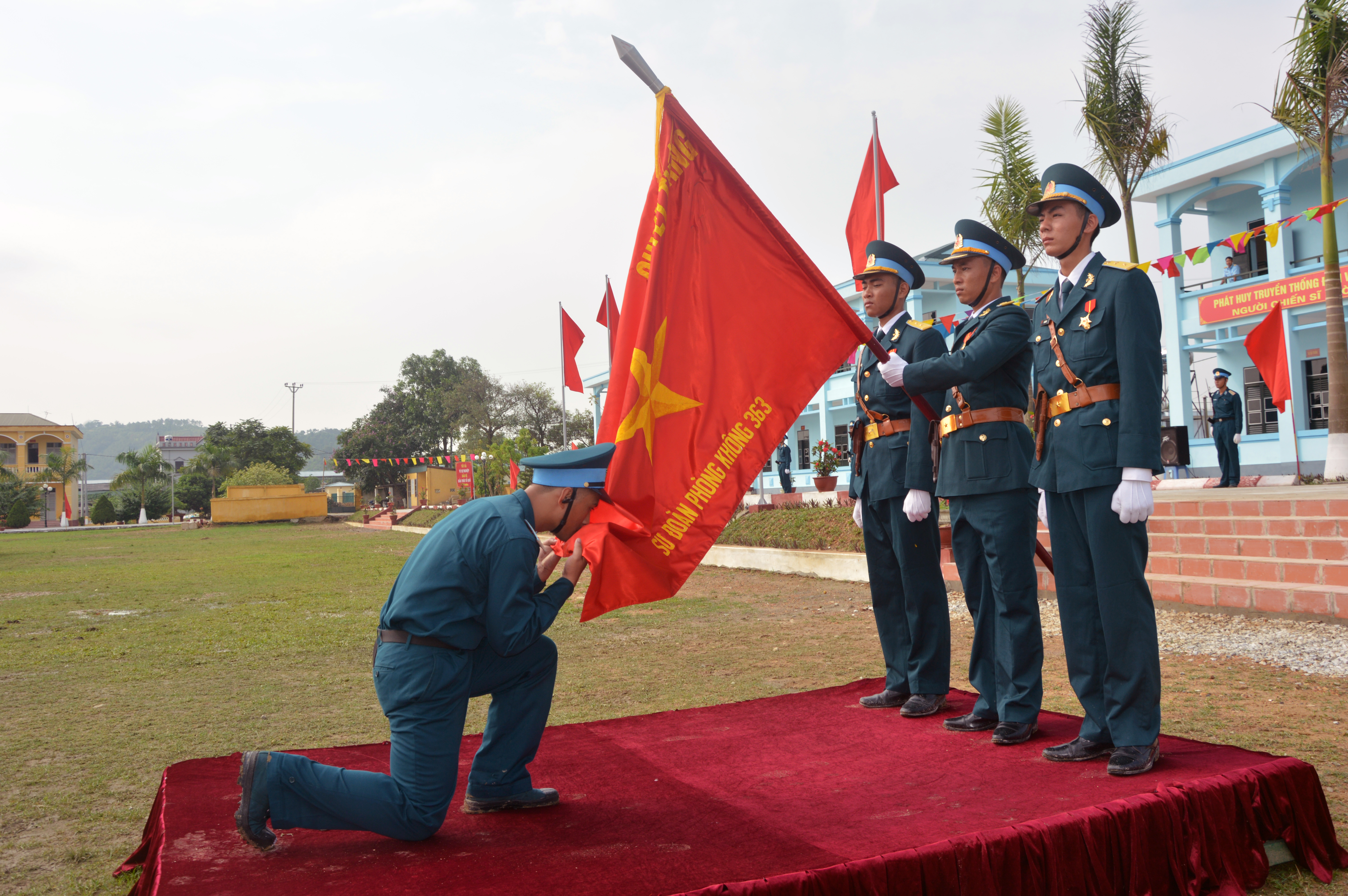 Lãnh đạo hoàn thành thắng lợi 3 khâu đột phá, xây dựng đơn vị “mẫu mực, tiêu biểu” trong nhiệm kỳ mới