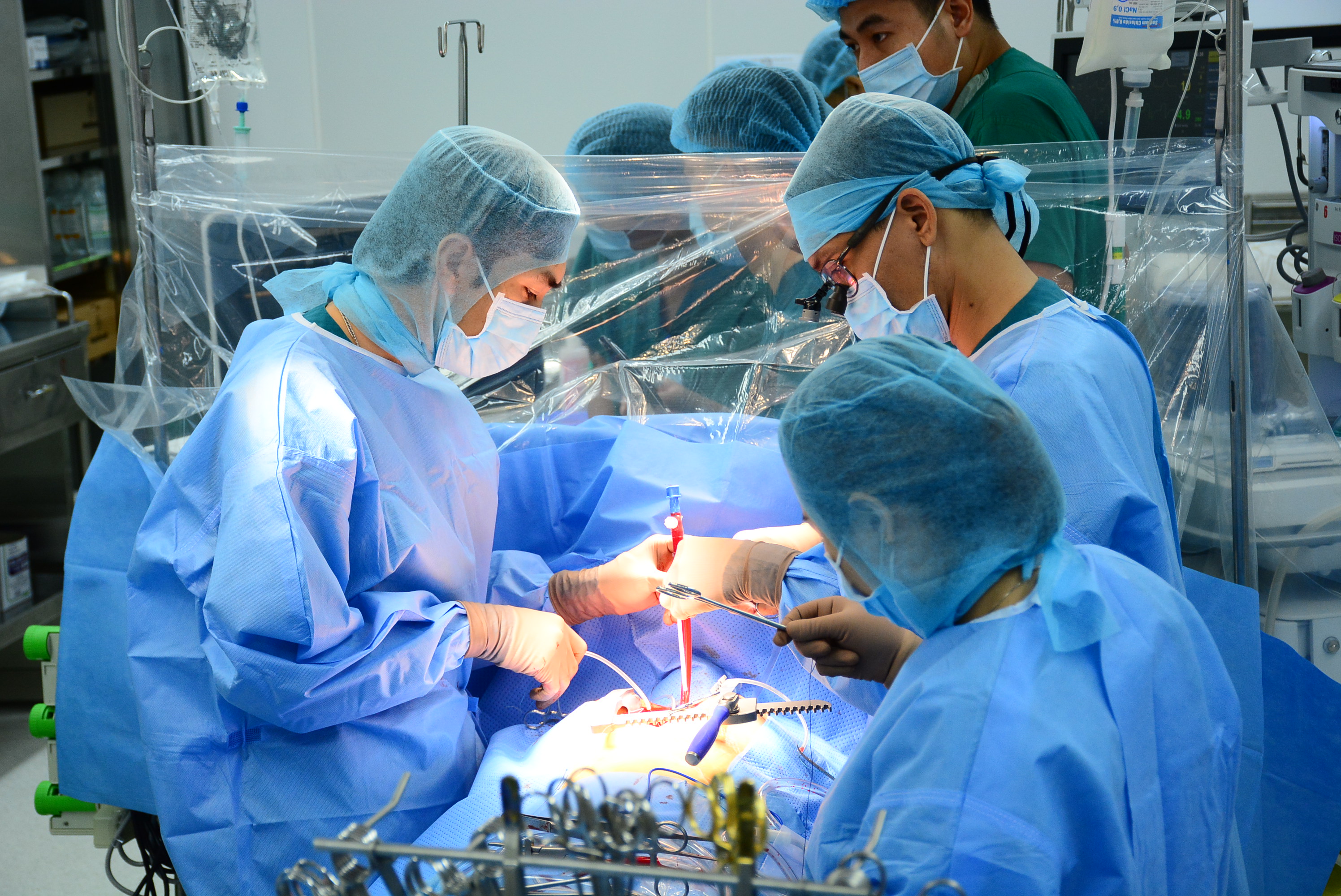 Bệnh viện Quân y 175 (Bộ Quốc phòng) tiến hành phẫu thuật tim miễn phí