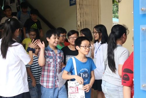 Gần 4.000 thí sinh dự kỳ thi tuyển sinh lớp 6 Trường THCS và THPT Nguyễn Tất Thành