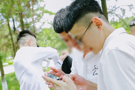 Bài 4: Quét sạch “mạng bẩn”, nuôi dưỡng tâm hồn trẻ (Tiếp theo và hết)