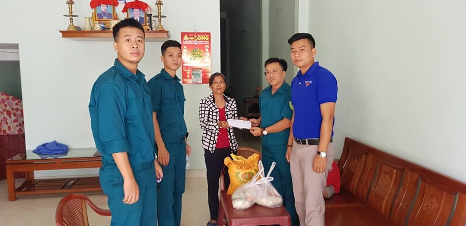 Chăm lo điểm tựa hậu phương