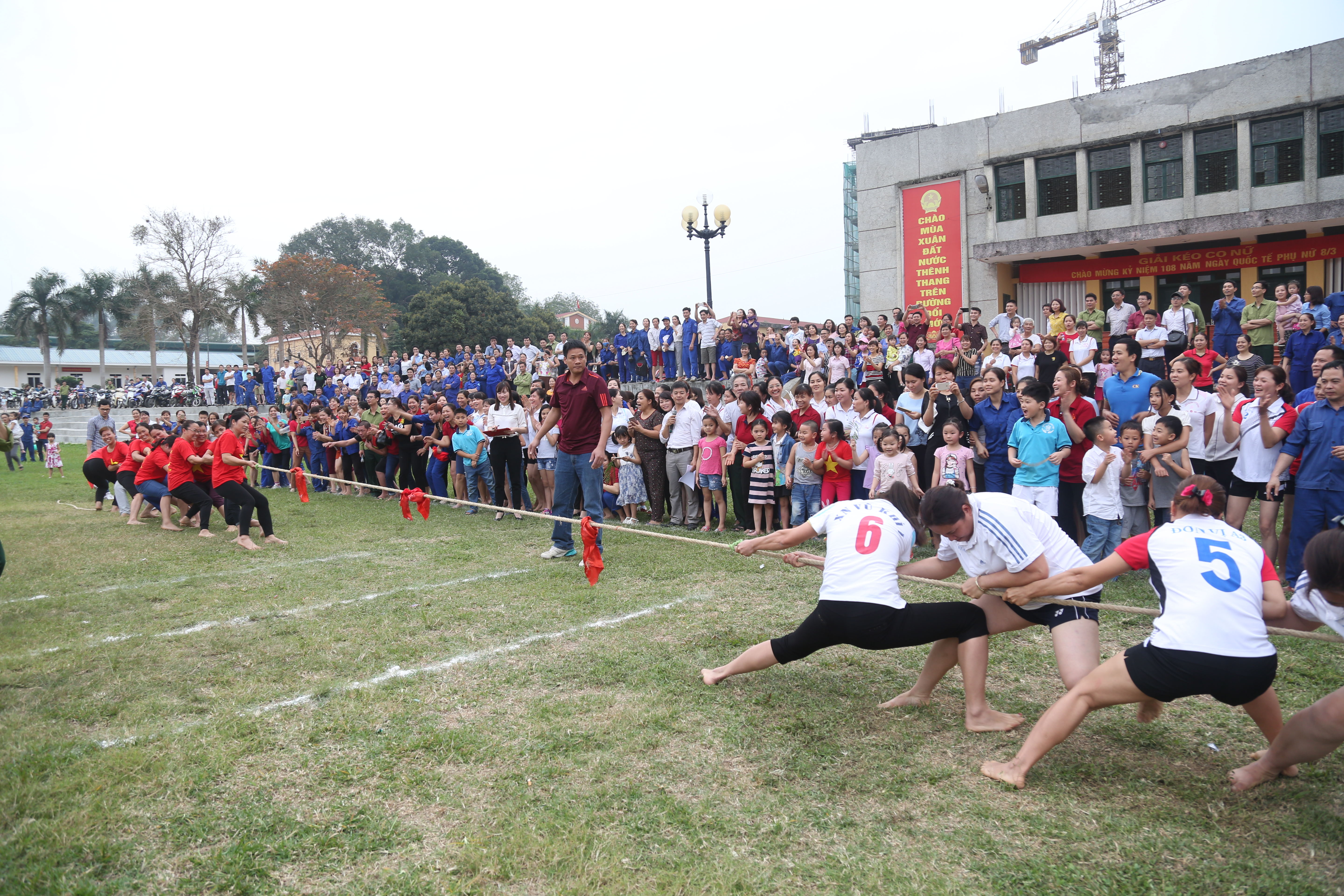 Yên bình “làng quân giới”
