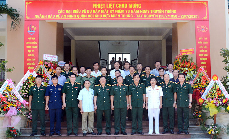 Cục Bảo vệ an ninh Quân đội gặp mặt kỷ niệm 70 năm Ngày truyền thống 