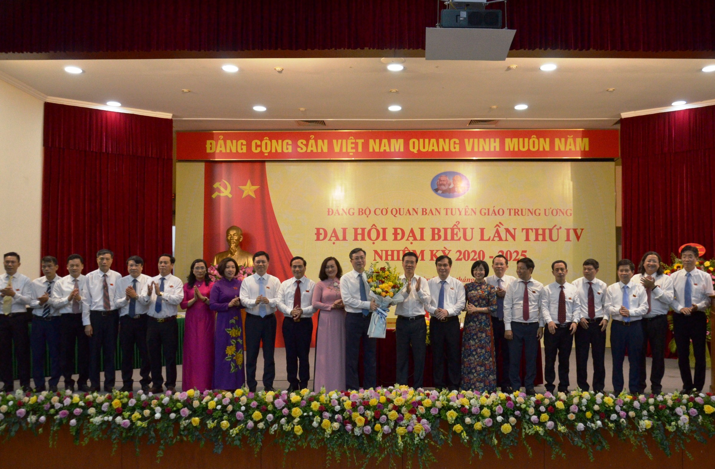 Đại hội Đảng bộ Cơ quan Ban Tuyên giáo Trung ương lần thứ IV thành công tốt đẹp