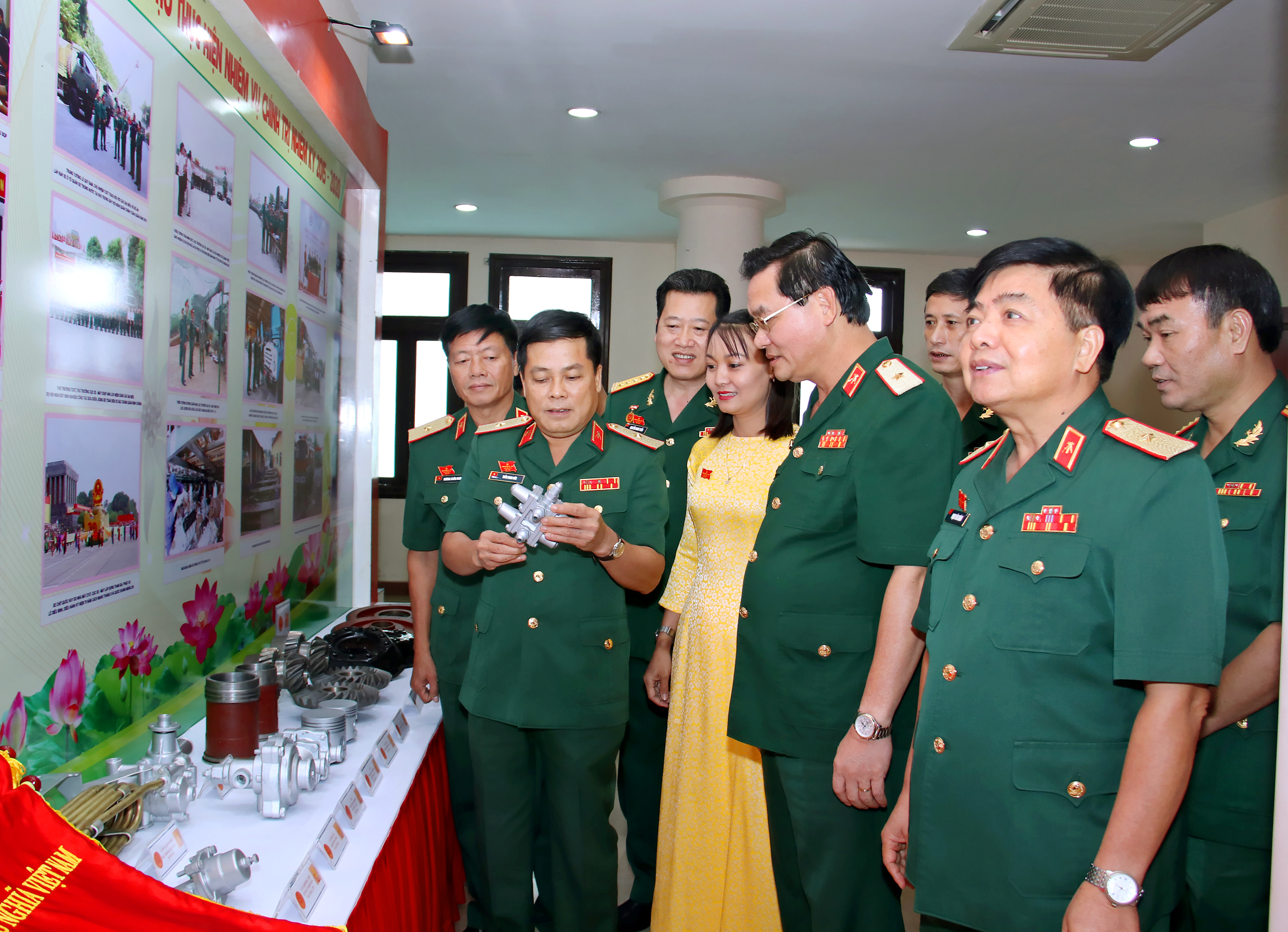 Chăm lo nhiệm vụ then chốt hàng đầu 