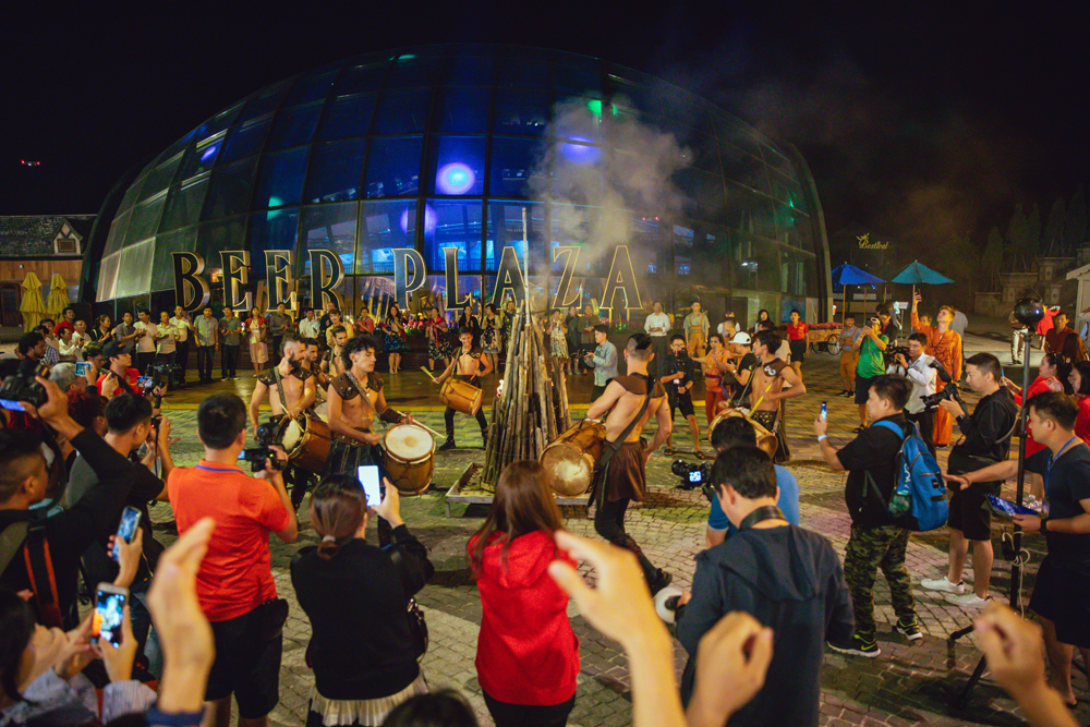 Phát triển sản phẩm du lịch đêm ở Việt Nam