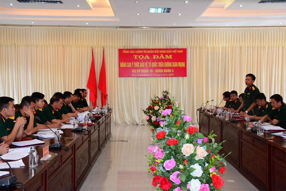 Tọa đàm nâng cao ý thức bảo vệ Tổ quốc trên không gian mạng