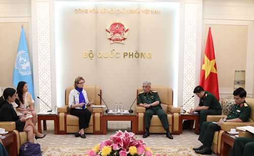 Thượng tướng Nguyễn Chí Vịnh tiếp Đại diện thường trú UNDP tại Việt Nam