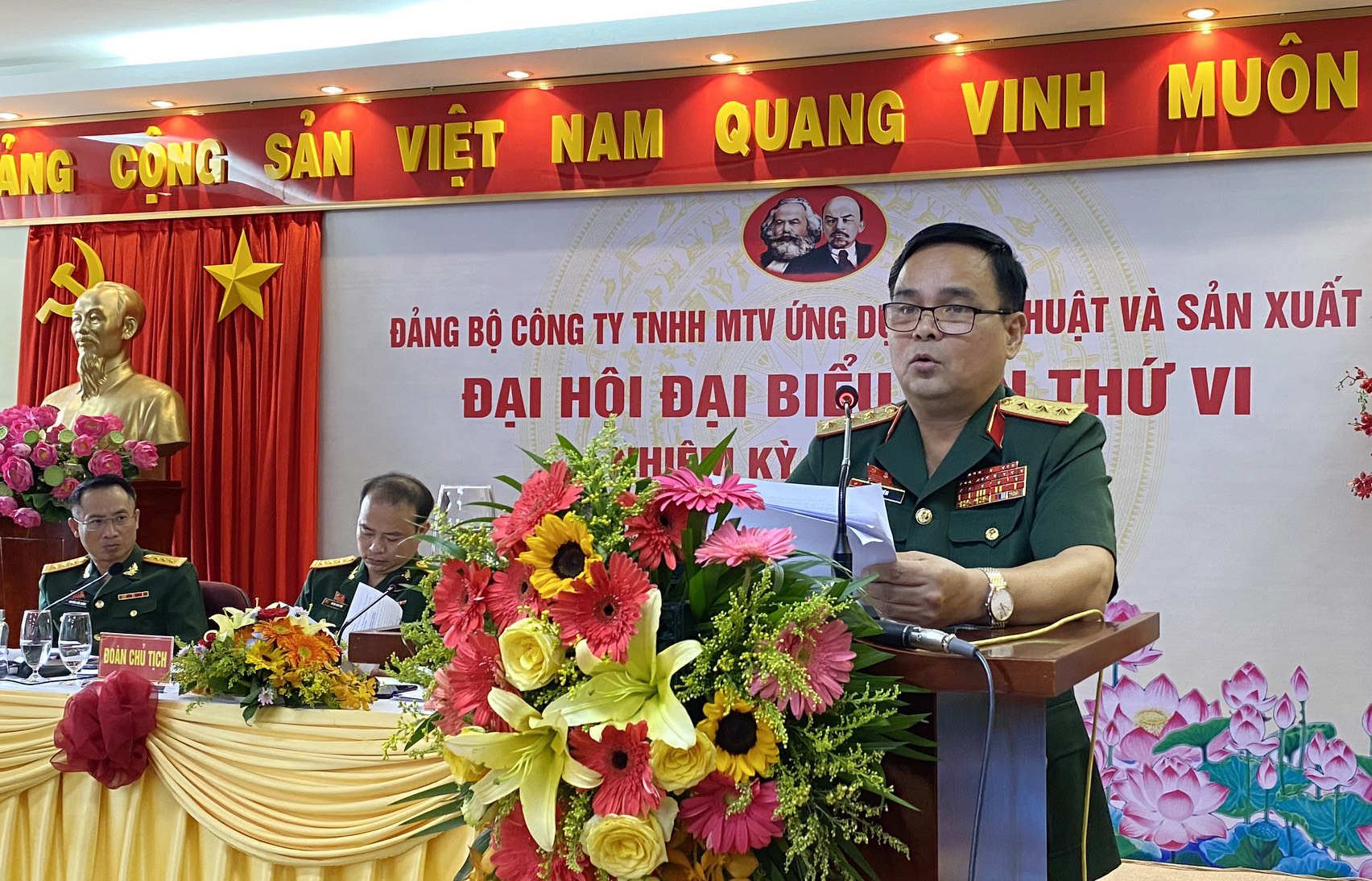 Phấn đấu phát triển Tecapro thành doanh nghiệp hàng đầu về công nghệ cao