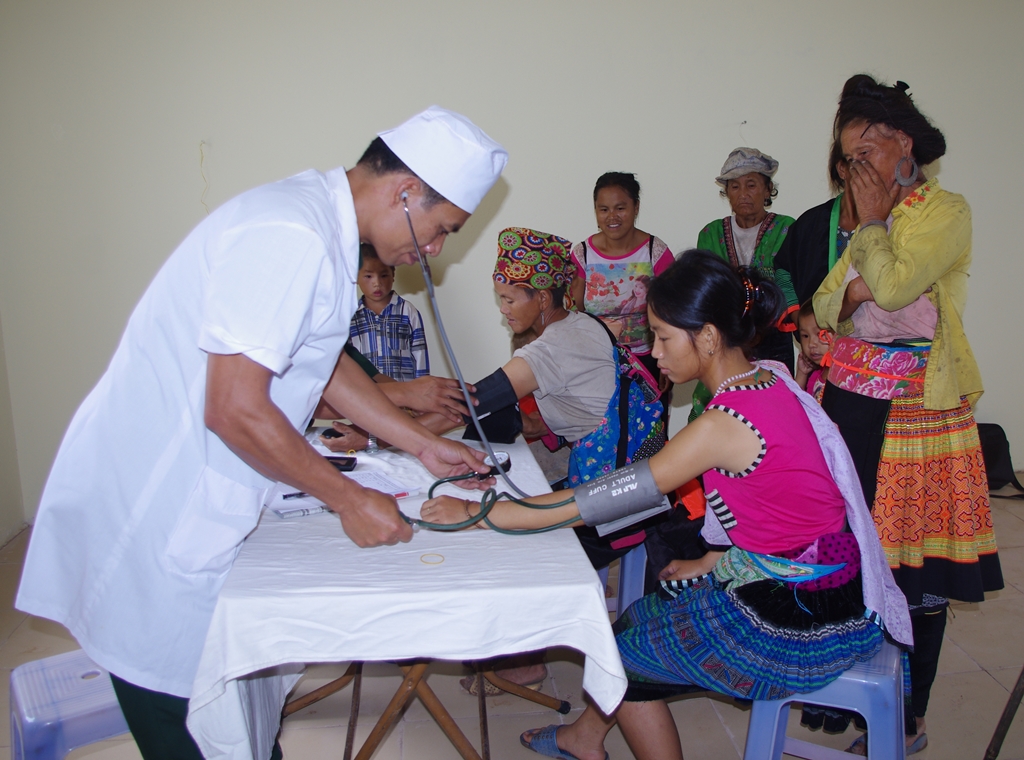 Chung tay đền ơn đáp nghĩa