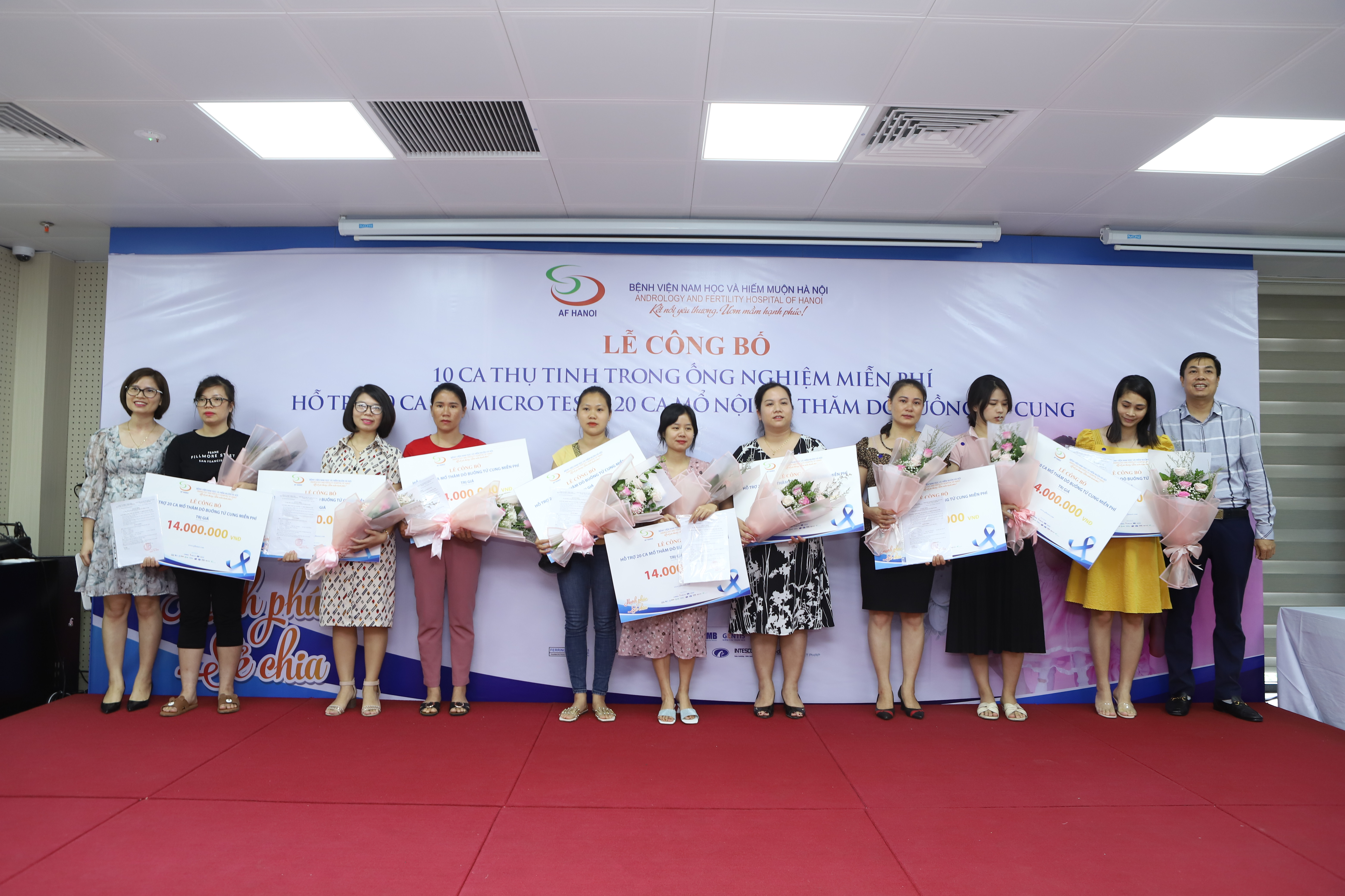 10 cặp vợ chồng hiếm muộn có hoàn cảnh khó khăn sẽ được thụ tinh trong ống nghiệm miễn phí