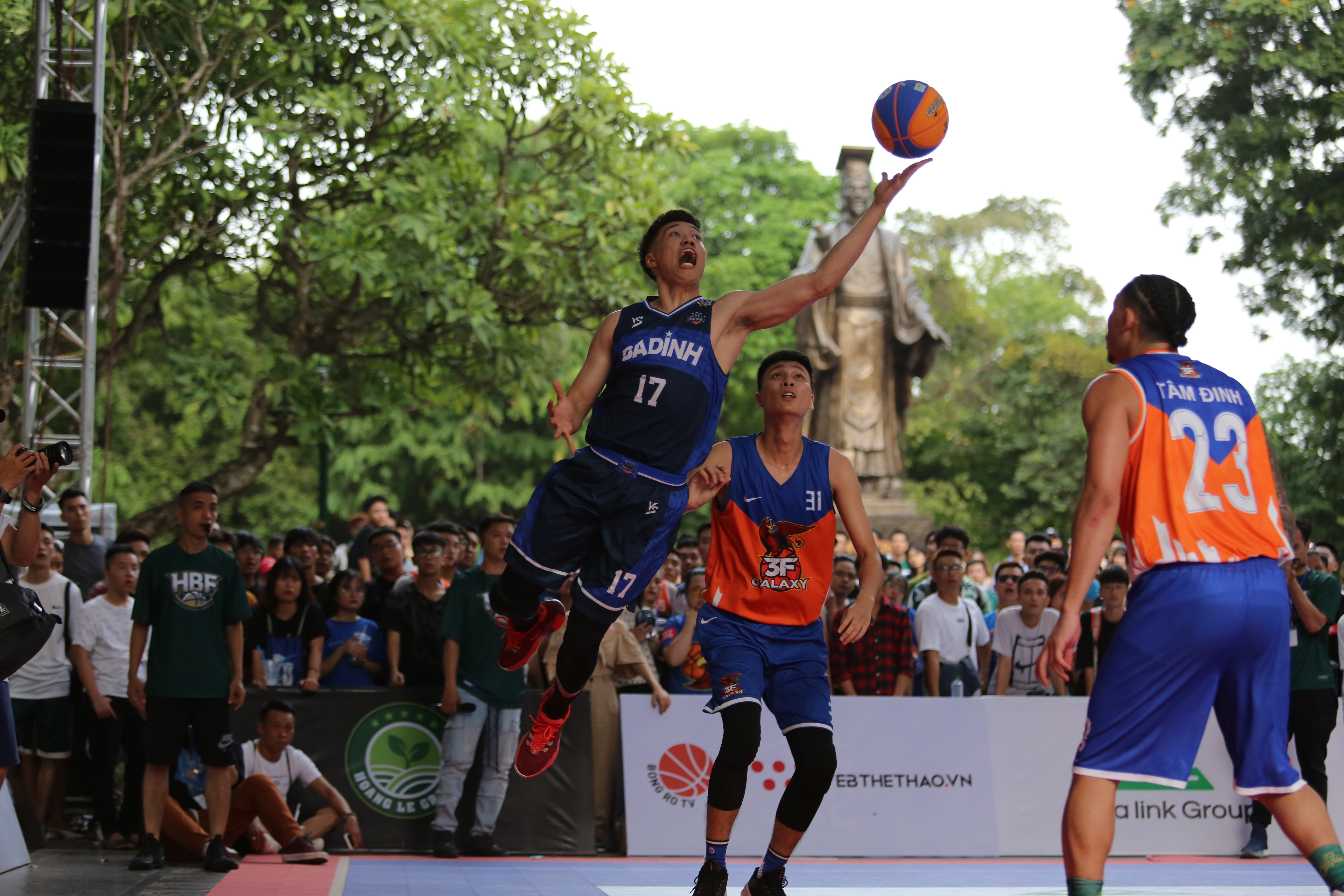 Phát triển môn bóng rổ 3x3 trong trường học