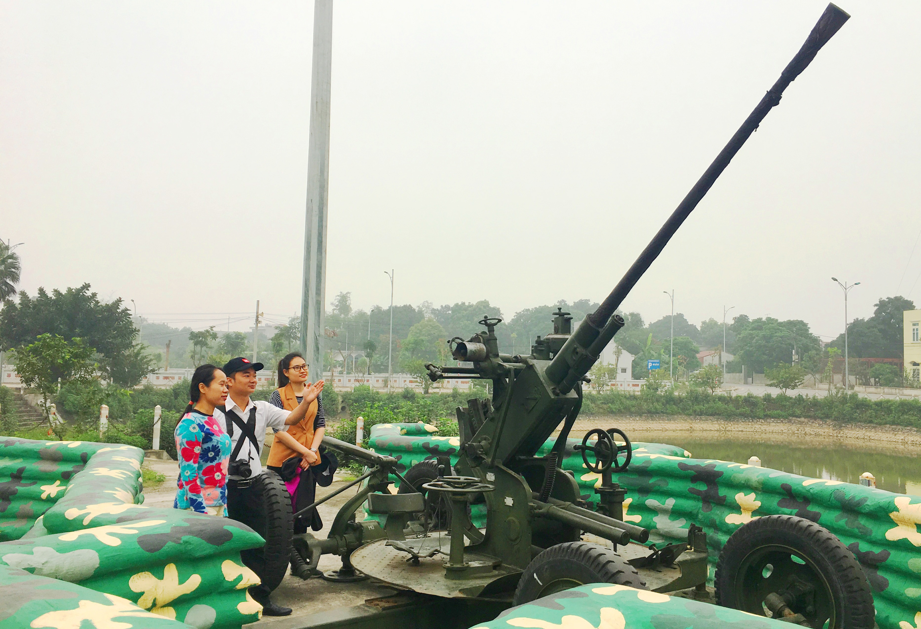 Mười trang liệt nữ thơm ngàn năm sau