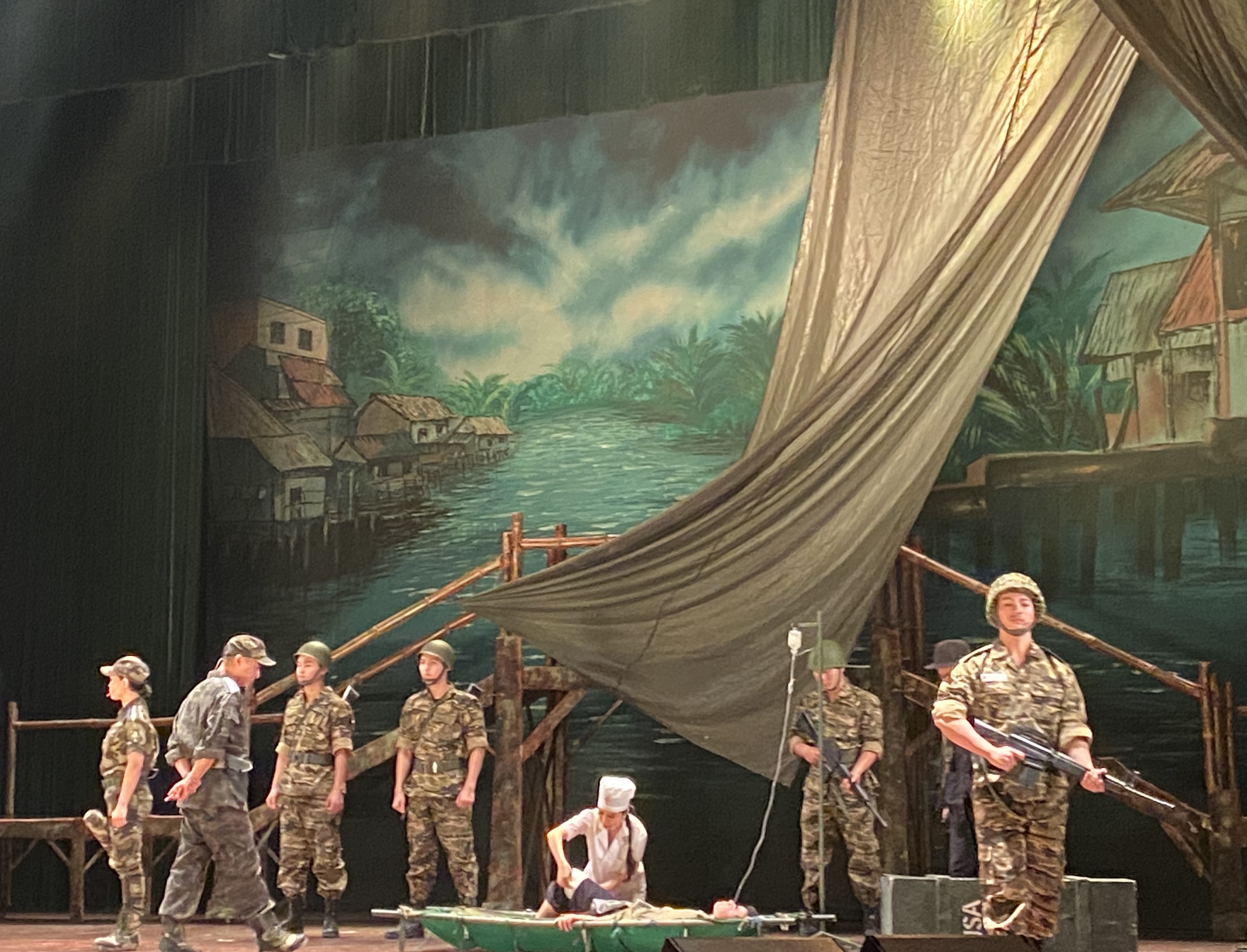 Vở chèo “Ngày trở về” khắc họa hình ảnh chiến sĩ tình báo biệt động Sài Gòn