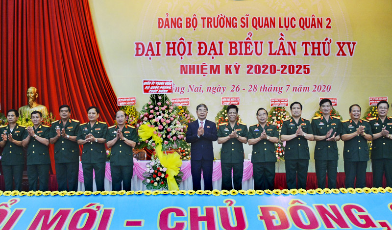 Nâng cao chất lượng giáo dục-đào tạo, xây dựng nhà trường mẫu mực, tiêu biểu