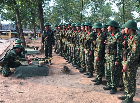 Nâng cao năng lực lãnh đạo, đột phá hoàn thành nhiệm vụ của quân đoàn chủ lực, cơ động chiến lược