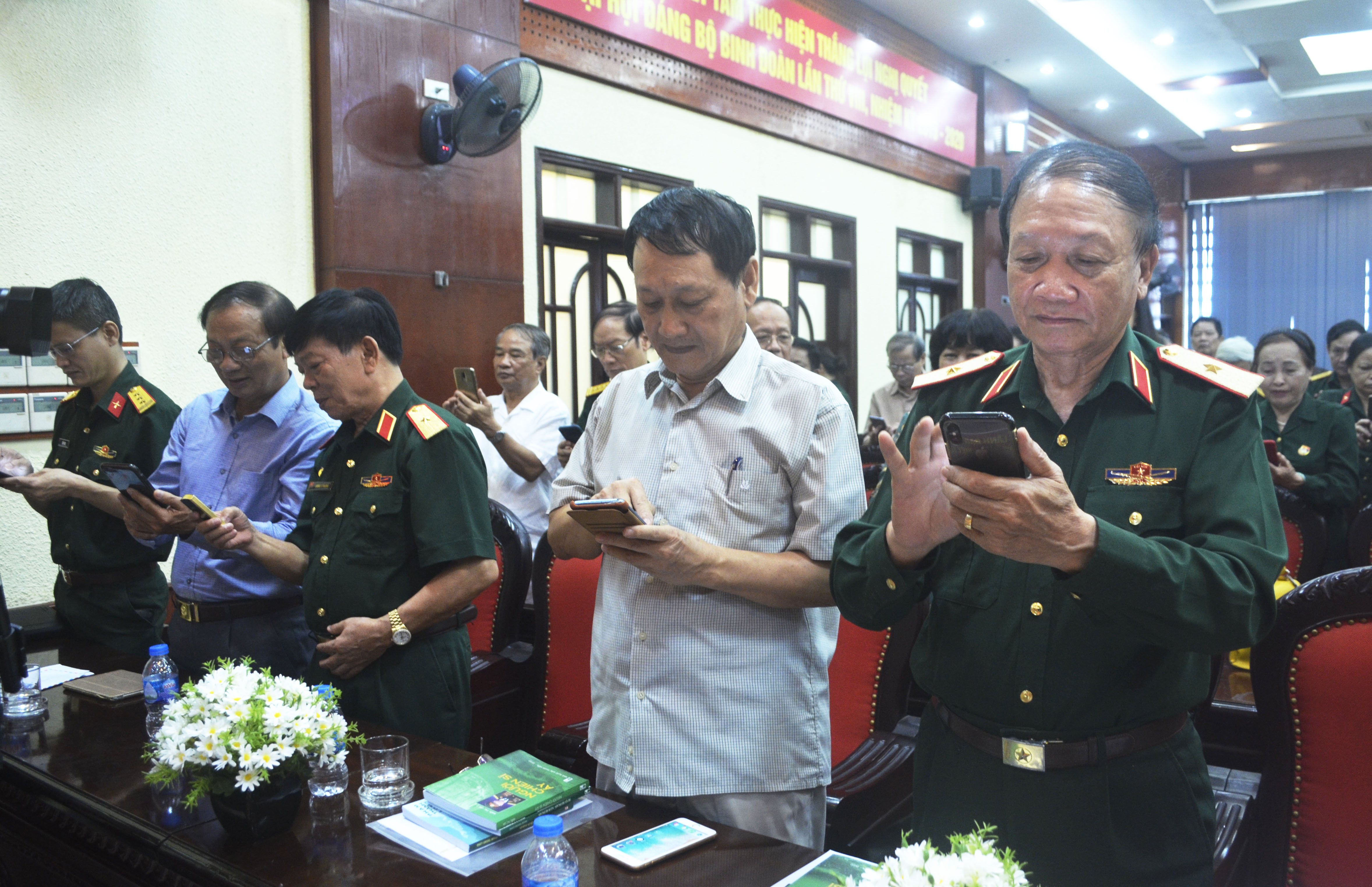 Phát động Chương trình nhắn tin “Tri ân chiến sĩ Trường Sơn”