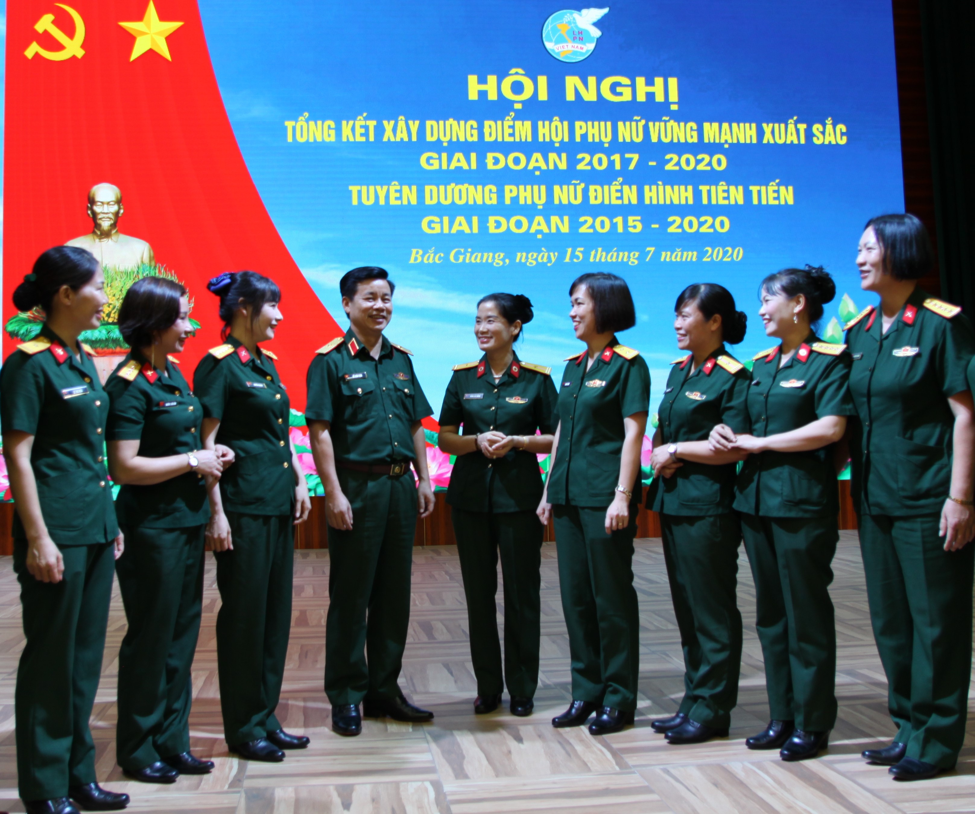 Chăm lo, góp sức xây dựng hội phụ nữ vững mạnh 