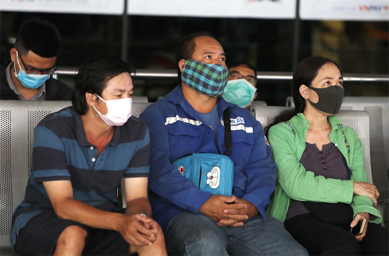 TP Hồ Chí Minh: Người mua thuốc ho, thuốc hạ sốt phải khai báo y tế

