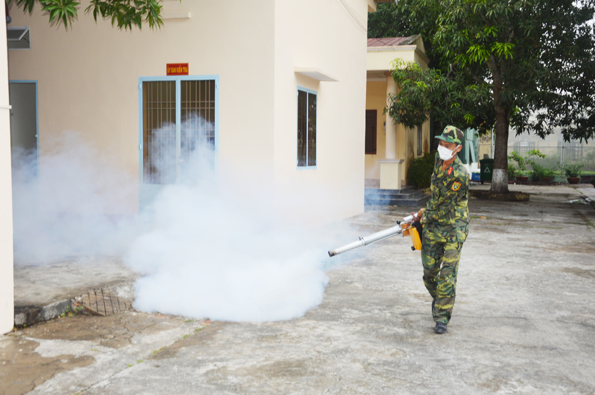 Những người lính thầm lặng trong phòng, chống dịch Covid-19

