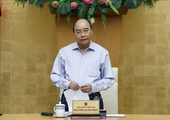 Thủ tướng Nguyễn Xuân Phúc: Dập dịch kiên quyết, điều trị tích cực và đảm bảo an toàn cho kỳ thi tốt nghiệp Trung học phổ thông