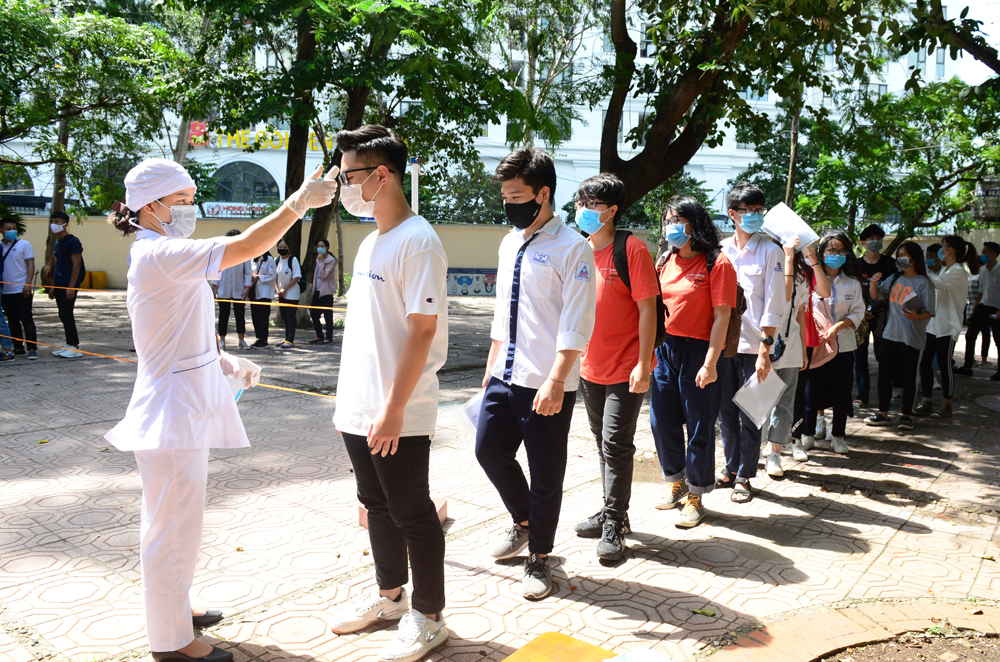 Hơn 26.000 thí sinh không dự thi THPT vì dịch Covid-19