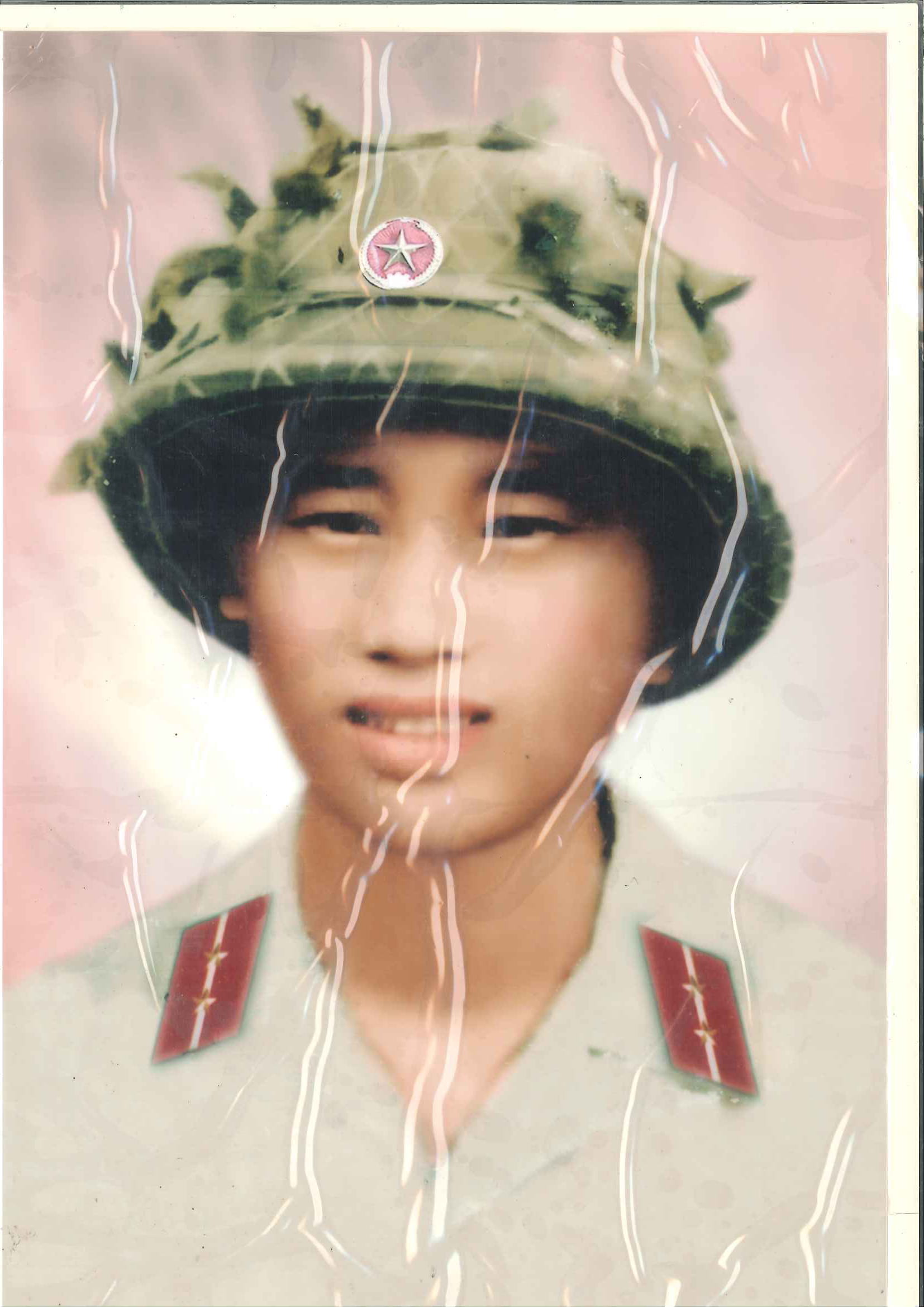 Tìm người thân và đồng đội