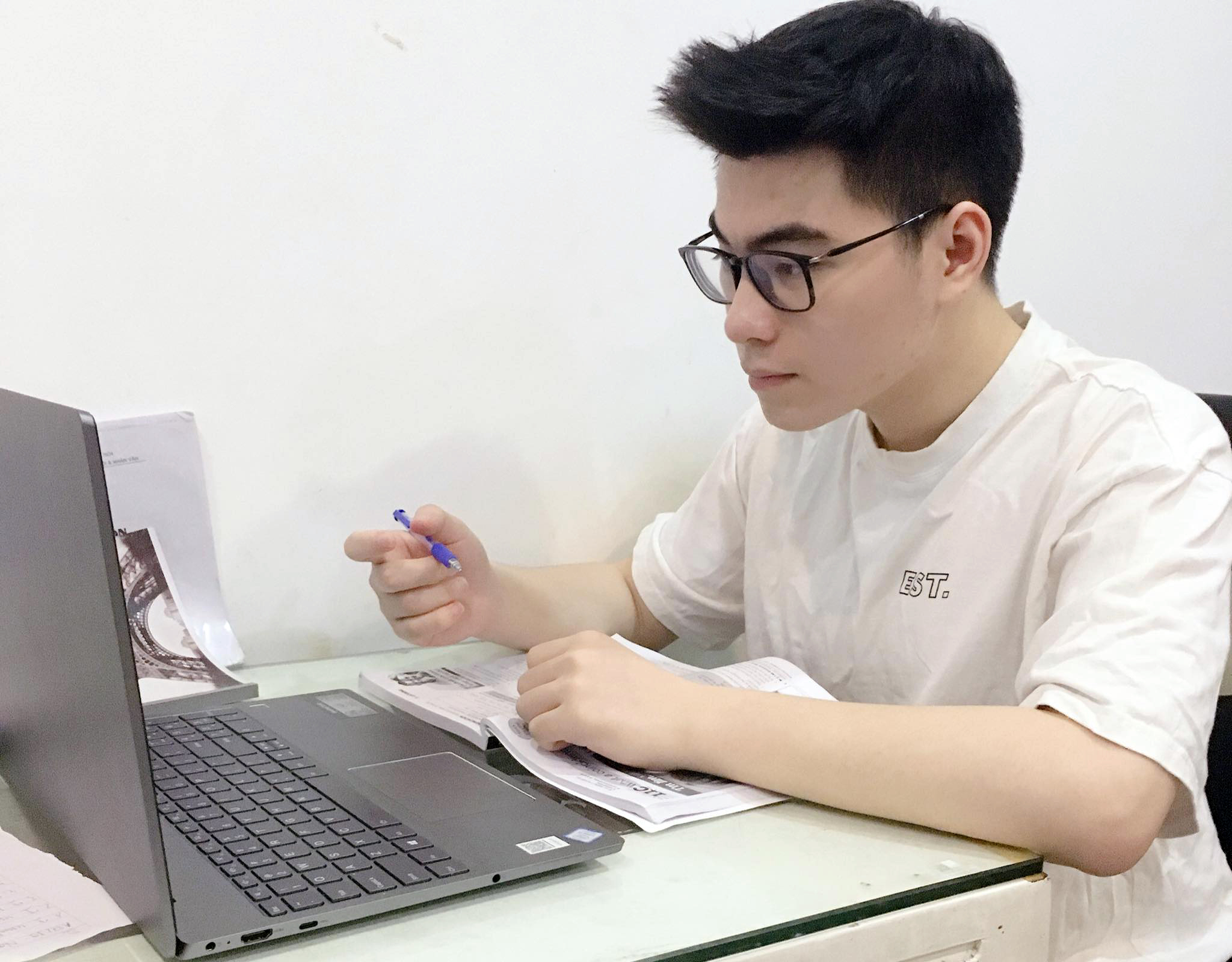 Lấy ý kiến về quản lý tổ chức dạy học trực tuyến