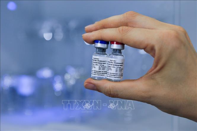 Mỹ ký thỏa thuận với công ty Moderna mua 100 triệu liều vaccine ngừa Covid-19