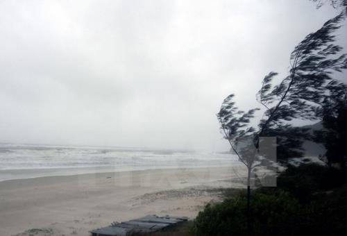 Nhiều vùng biển nguy cơ xảy ra lốc xoáy và gió giật mạnh

