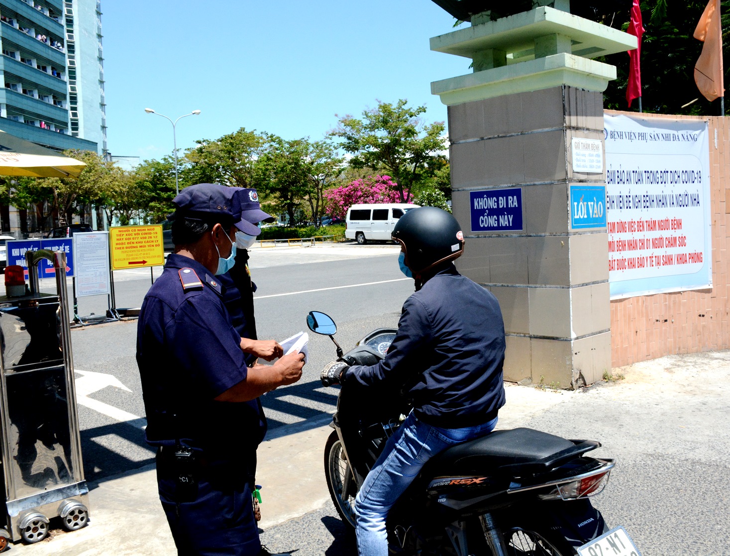 Đà Nẵng xử phạt hơn 900 trường hợp vi phạm các quy định về phòng, chống dịch