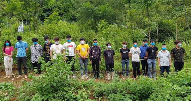 Bắt giữ, cách ly y tế 15 người nước ngoài nhập cảnh trái phép