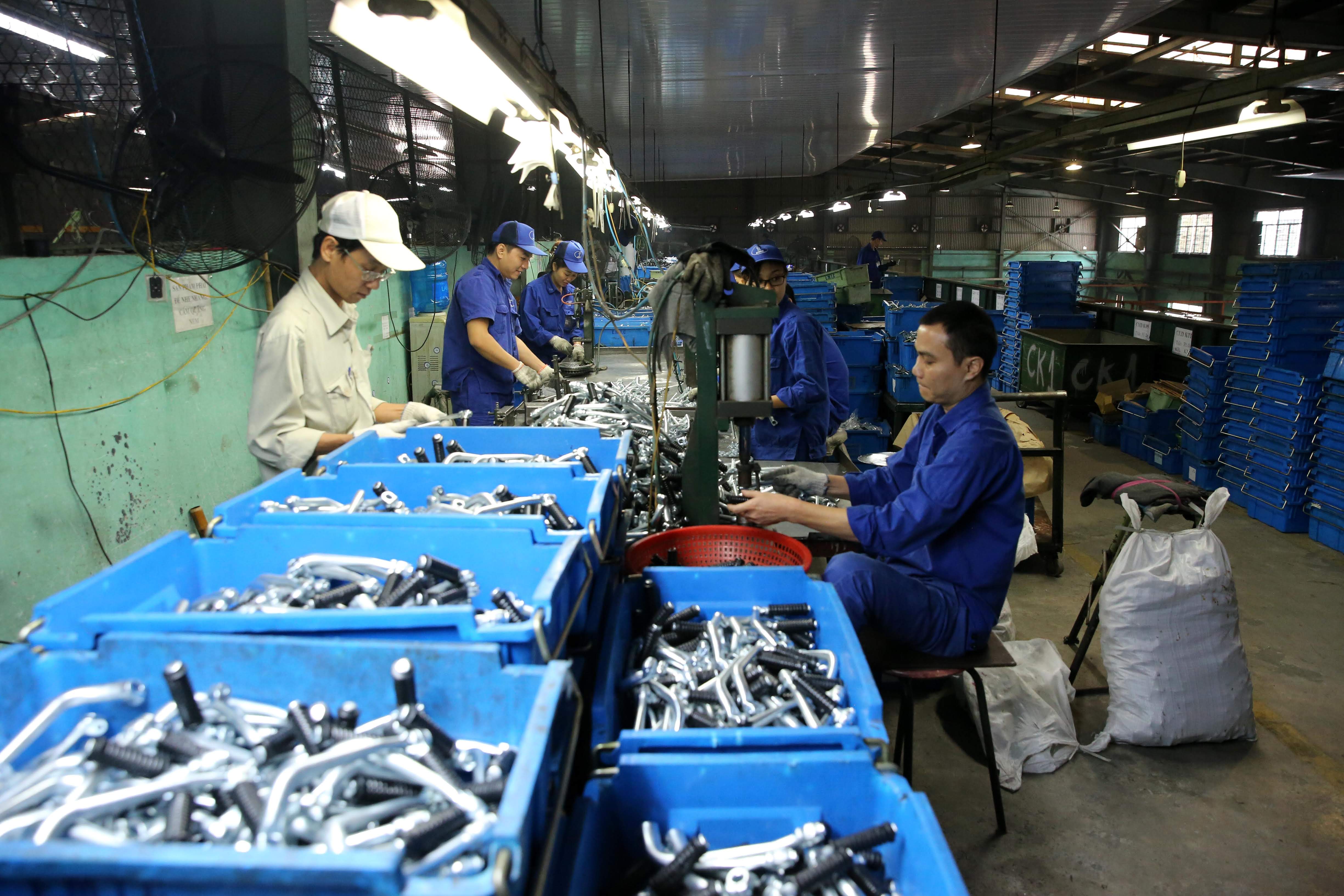 Nợ đọng bảo hiểm xã hội - gian nan lời giải