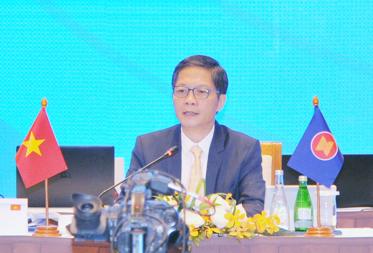 Các bộ trưởng kinh tế thống nhất tiếp tục tăng cường hợp tác, phản ứng hiệu quả với Covid-19