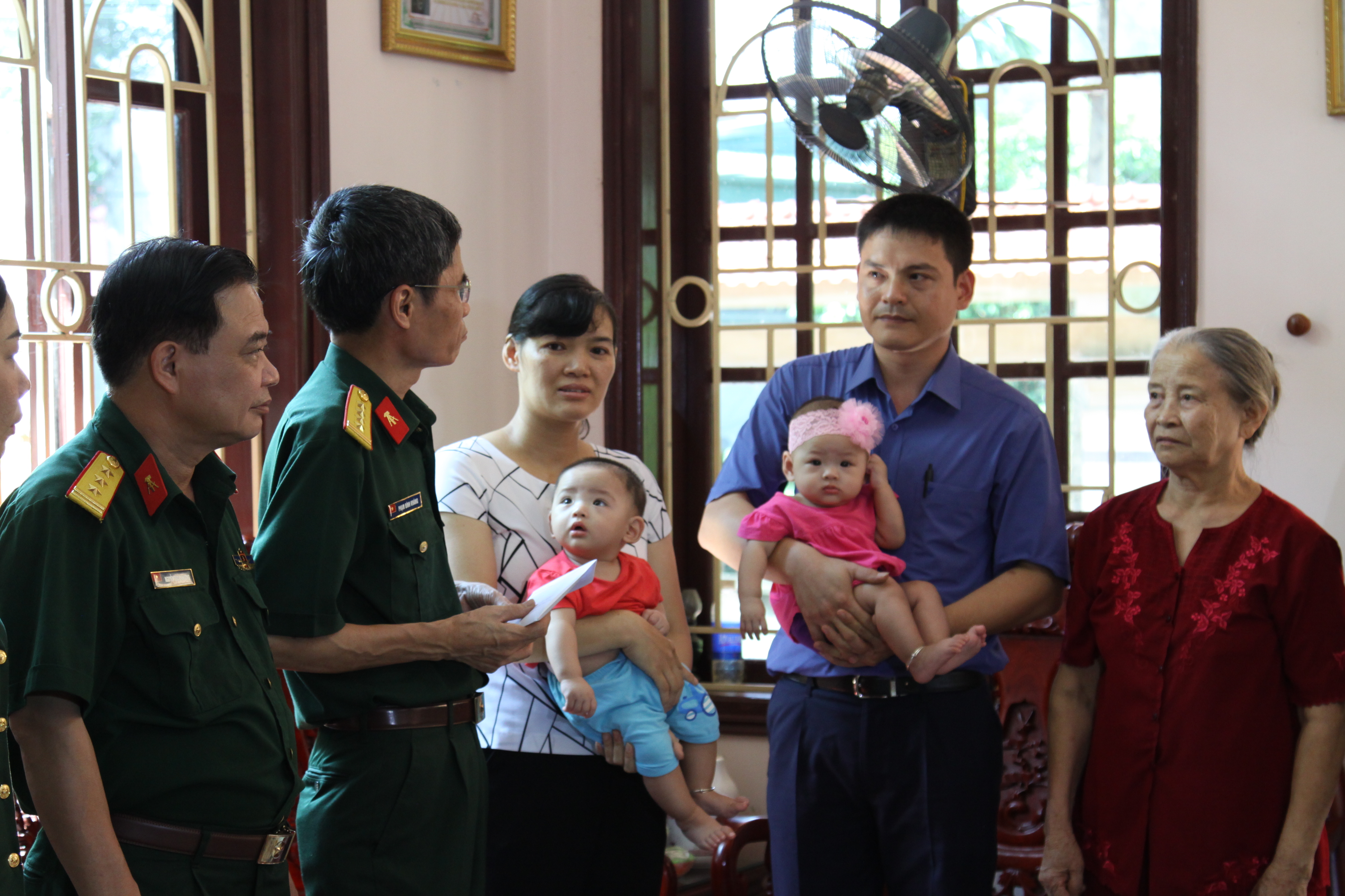 Mang hạnh phúc đến gia đình quân nhân hiếm muộn