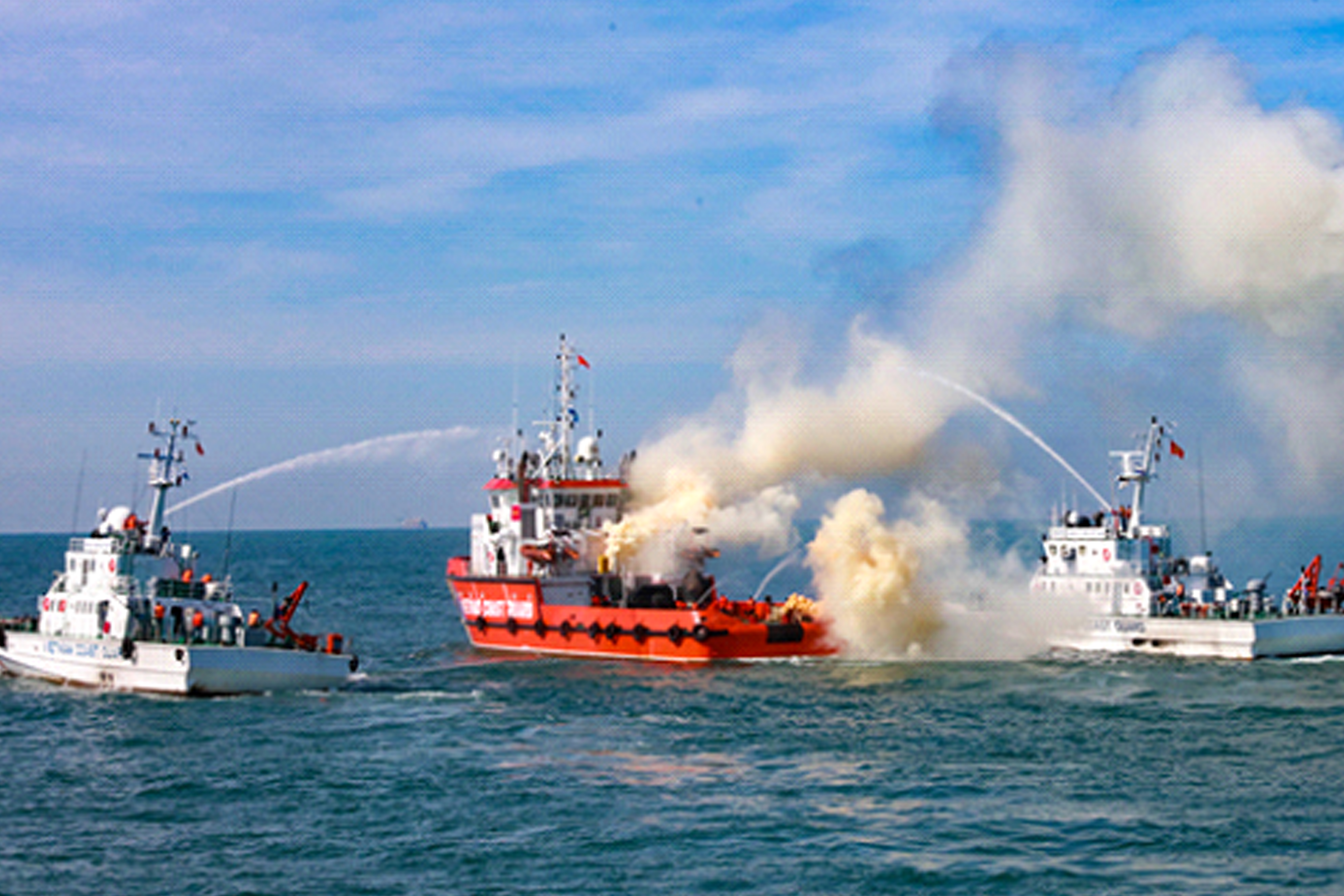 Chấp pháp nghiêm, giữ vững chủ quyền biển, đảo 