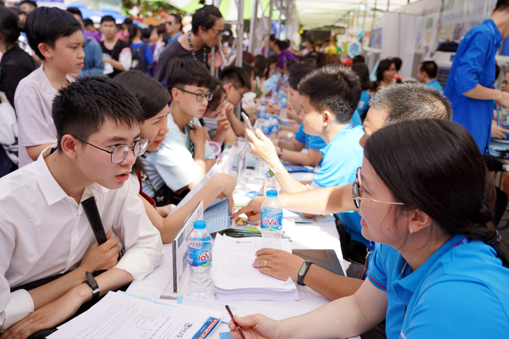 Lời khuyên cho những thí sinh đang băn khoăn về việc điều chỉnh nguyện vọng