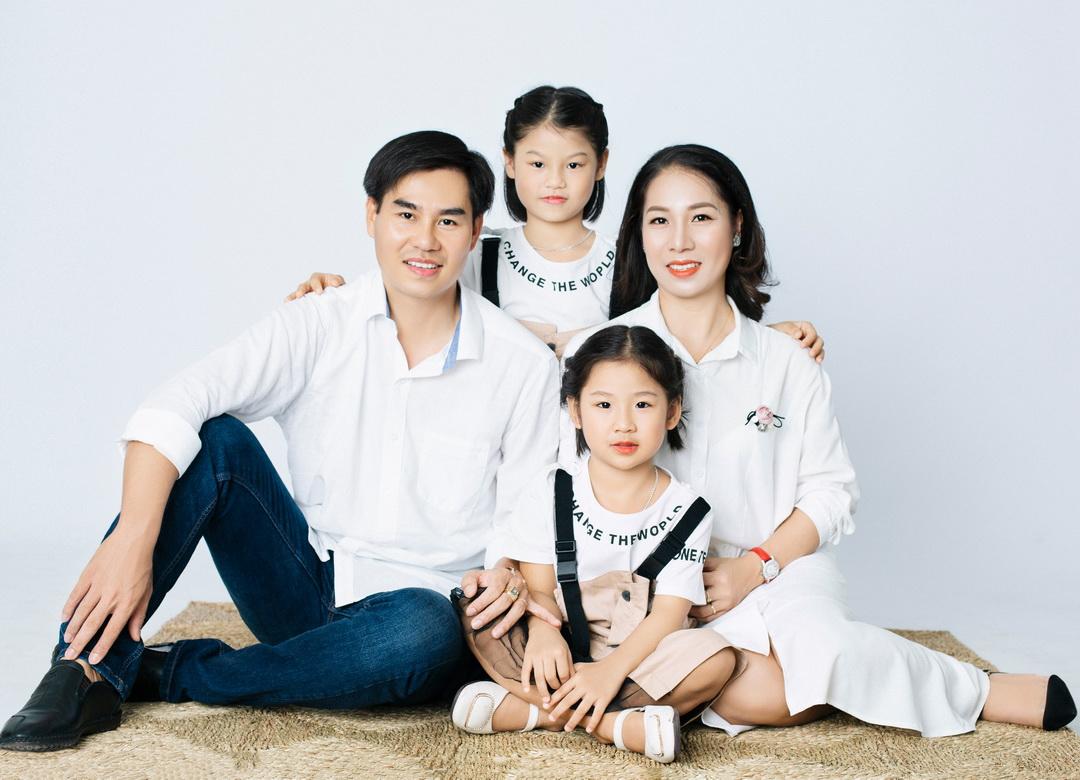 Say văn nghệ nên duyên vợ chồng