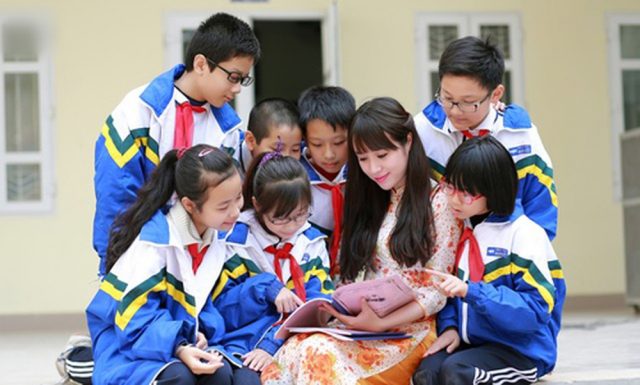 NHÂN RỘNG NHỮNG TẤM GƯƠNG 