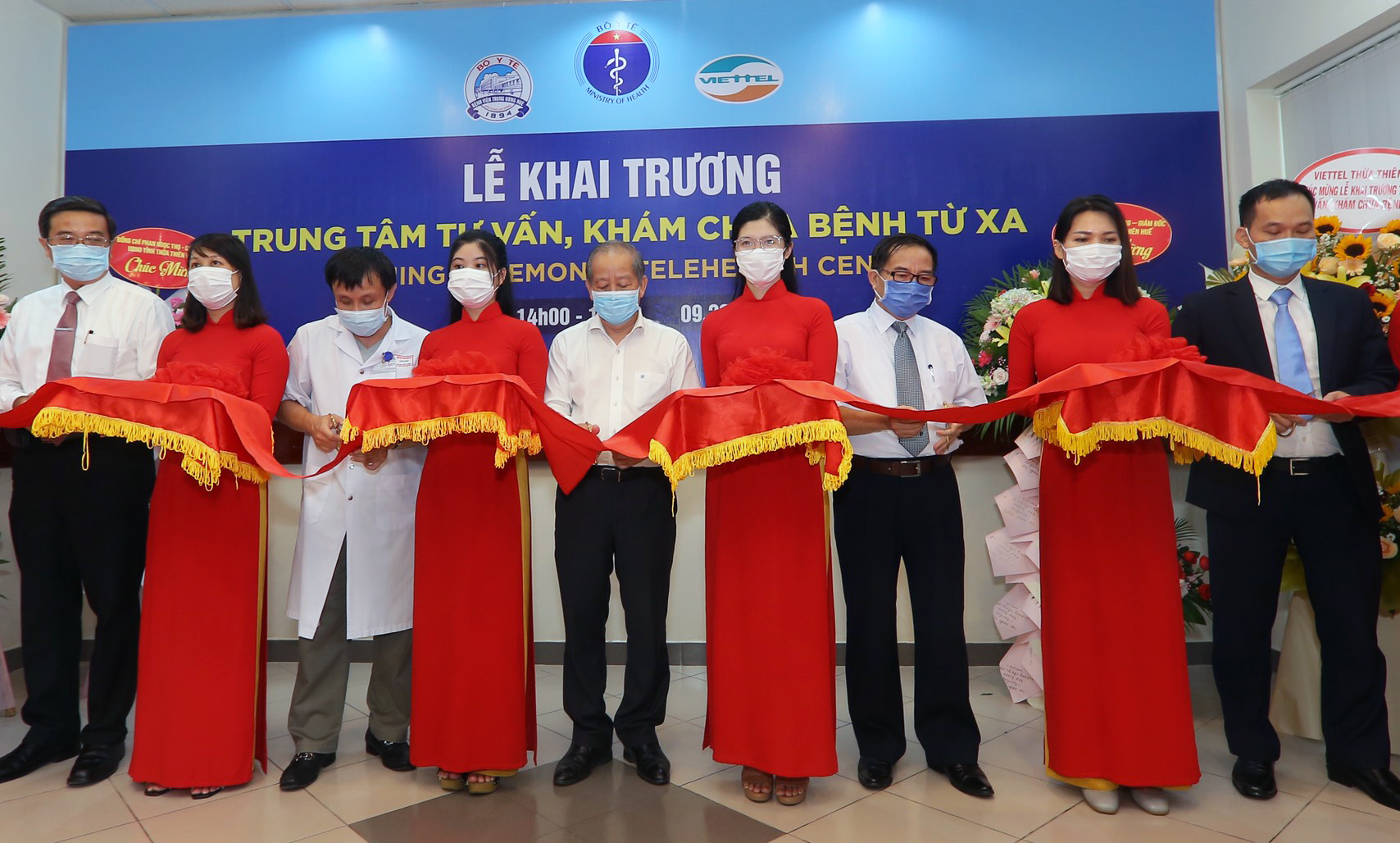 Bệnh viện Trung ương Huế khai trương 