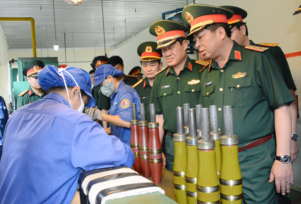 Bộ Quốc phòng kiểm tra, làm việc với Nhà máy Z115