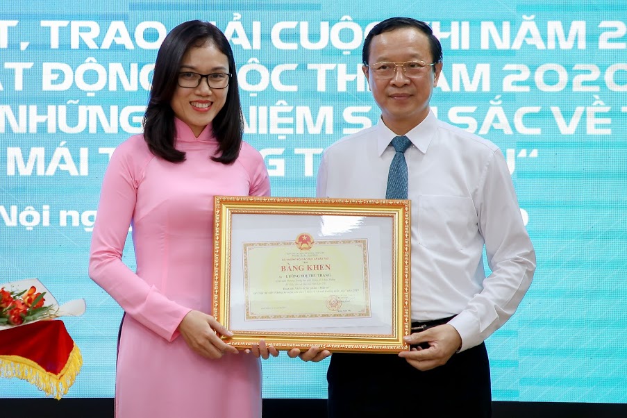 70.000 bài dự thi “Những kỷ niệm sâu sắc về thầy cô và mái trường mến yêu”