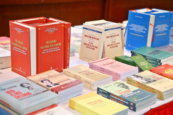 Nhà xuất bản Chính trị quốc gia Sự thật-75 năm xây dựng và trưởng thành