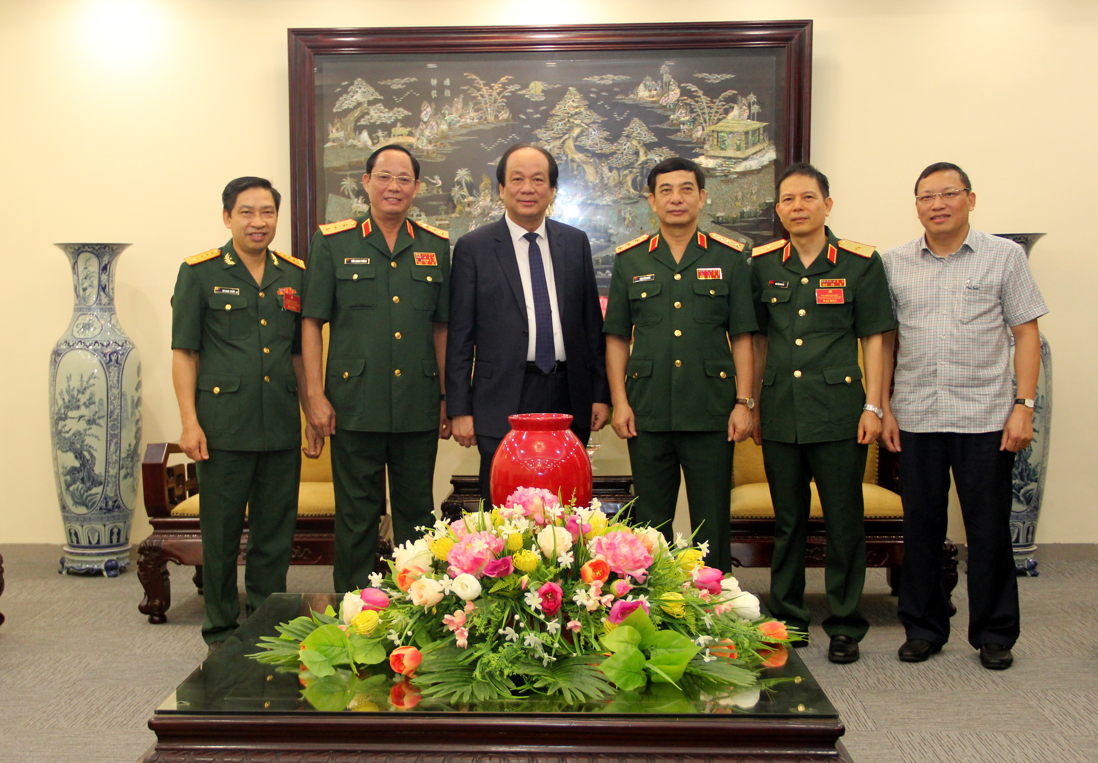 Phát huy truyền thống, xây dựng ngành Cơ yếu Việt Nam cách mạng, chính quy, tiến thẳng lên hiện đại