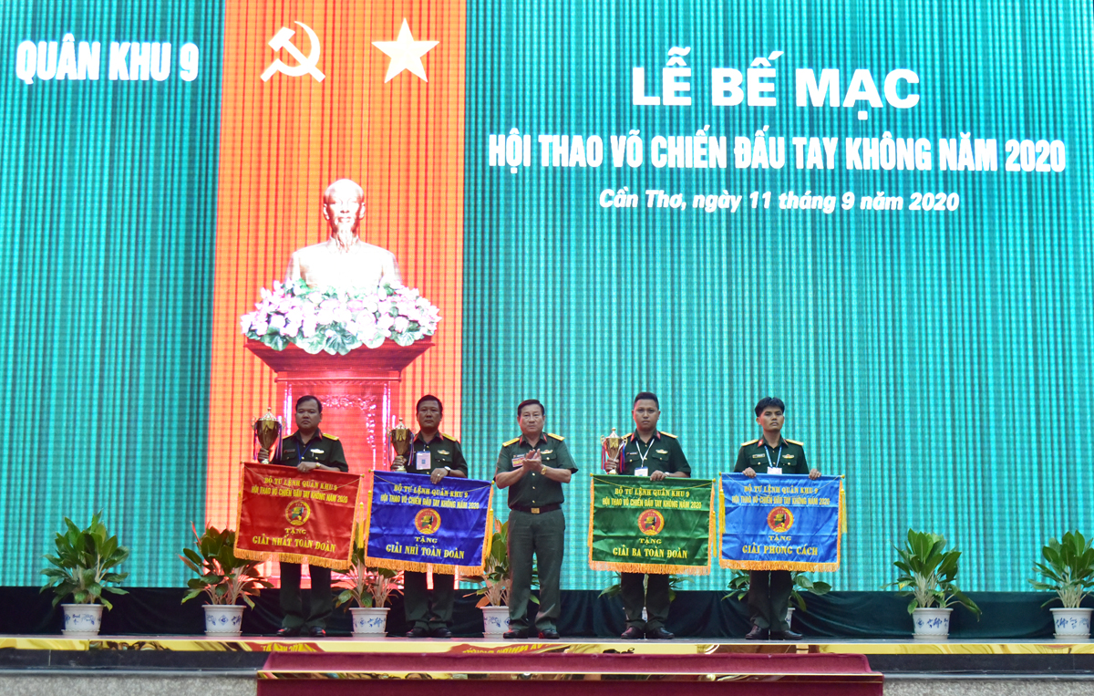 Quân khu 9 bế mạc Hội thao Võ chiến đấu tay không năm 2020