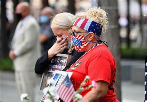 Mỹ tưởng niệm các nạn nhân vụ tấn công khủng bố 11-9